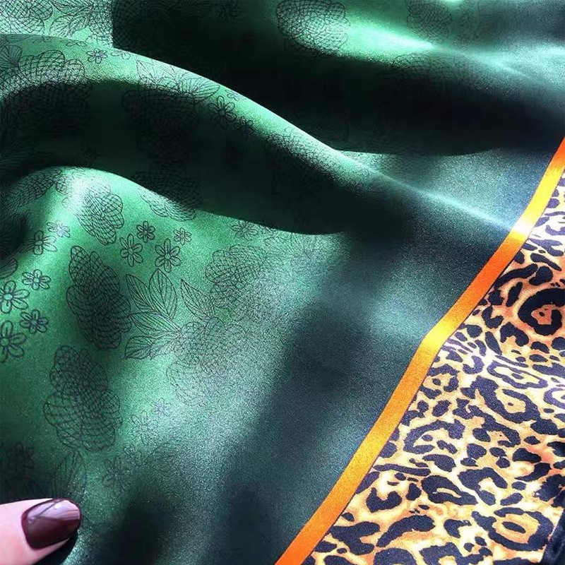 [BYSIFA] New Emerald Green Sil - Women Accessories Brands review and price